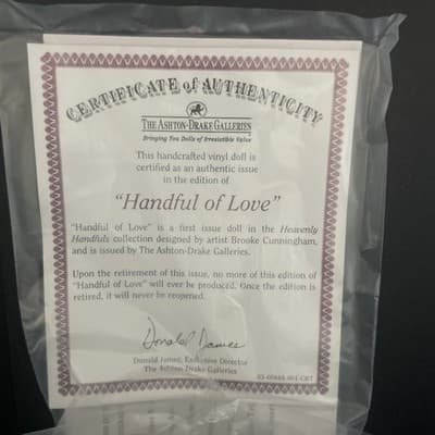 The Ashton-Drake Galleries “Handful Of Love” Collectible Doll - Thumbnail 2