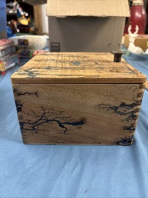 High Voltage Wood Art, Electrocuted Burned collectible, trinket box - Thumbnail 4