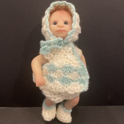Ashton Drake Galleries Happy As A Clam 5" Doll in Original Box by Dorothy Steven - Thumbnail 3