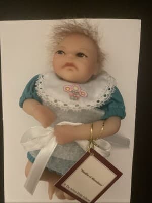 Ashton Drake Galleries Handful of Blessedness Doll Heavenly Handfuls Collection - Thumbnail 2
