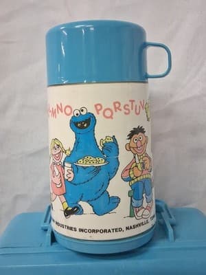 Vtg Blue Sesame Street Lunch Box Complete with Thermos - Thumbnail 4