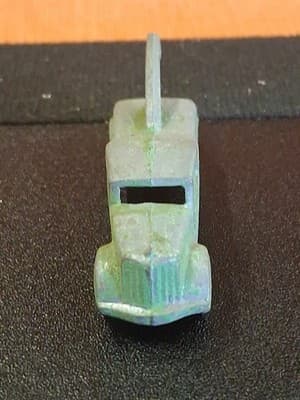 Tootsie Toy Cracker Jack Prize Metal Green Tow Truck - Thumbnail 4