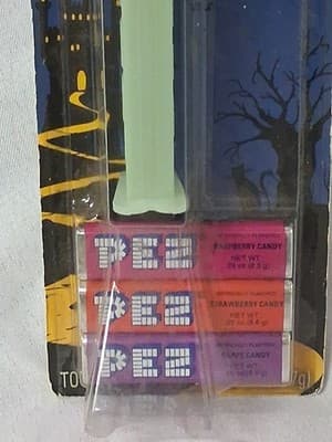 Pez Candy Dispenser - Halloween Dracula w/ Glow in the Dark Stem (SEALED) New - Thumbnail 2