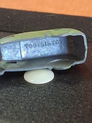 1.85" Cracker Jack Tootsietoy Delivery Truck Toy Car #2 - Thumbnail 10