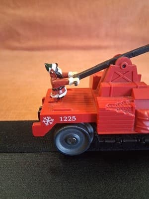 M.T.H. Electric Trains MTH RAILKING Xmas Operating Hand CAR, Missing Elf Legs - Thumbnail 4