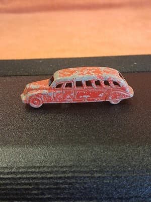TOOTSIE TOY 1930 CRACKER JACK Prize Red Ambulance - Thumbnail 3
