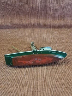 WOOD FISHING BOAT FIGURINE 5" x 4" CAPE COD - Thumbnail 11