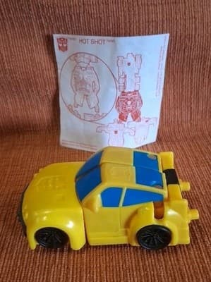 Transformers 2002 McDonald's Bumblebee 3.5" Figure Car Happy Meal Toy Hasbro
