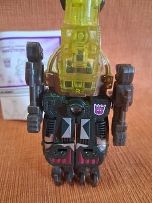 Transformers Energon Terrorcon Insecticon 2004 Missing Energon Chip - Thumbnail 2