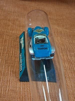 1997 FLORIDA MARLINS World Series Champs MATCHBOX PROWLER in GLASS BASEBALL BAT - Thumbnail 7