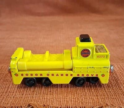 Thomas The Train Yellow Diecast Sodor Orange Grove Car Tender 2003 VGC