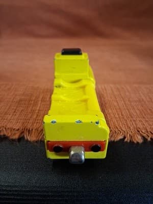 Thomas The Train Yellow Diecast Sodor Orange Grove Car Tender 2003 VGC - Thumbnail 4