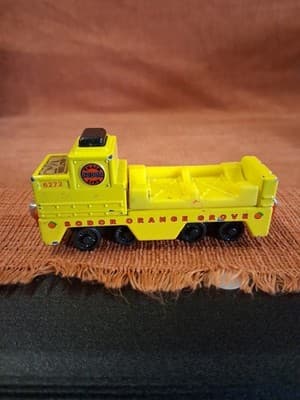 Thomas The Train Yellow Diecast Sodor Orange Grove Car Tender 2003 VGC - Thumbnail 3