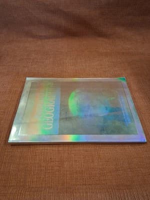 National Geographic Dec 1988 Holographic Cover With Endangered Earth Map - Thumbnail 2