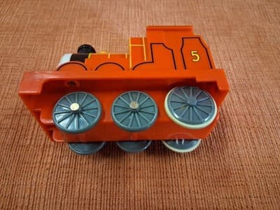 James The Red Engine Thomas The Train 2004 Tomy Pull & Go Plastic Friction Toy - Thumbnail 6