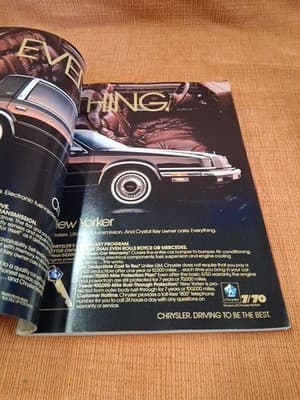 National Geographic Dec 1988 Holographic Cover With Endangered Earth Map - Thumbnail 11