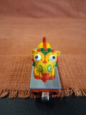 Thomas and Friends Diecast CHINESE DRAGON Railway Car - Learning Curve GUILANE#1 - Thumbnail 4
