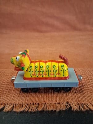 Thomas and Friends Diecast CHINESE DRAGON Railway Car - Learning Curve GUILANE#1 - Thumbnail 5