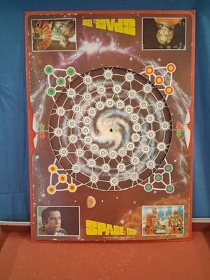 Space 1999 - Milton Bradley Board Game TV Series Complete Vintage! Unpunched - Thumbnail 7