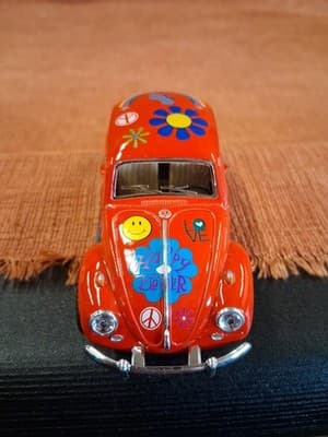 New 5" Kinsmart 1967 Volkswagen Beetle w/ Flowers Decals Diecast Model 1:32 Red - Thumbnail 2