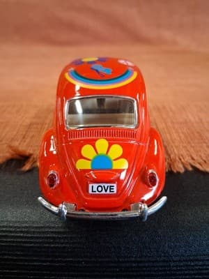 New 5" Kinsmart 1967 Volkswagen Beetle w/ Flowers Decals Diecast Model 1:32 Red - Thumbnail 5