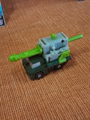 Transformers Armada Thrust and Inferno Minicon with Instructions - Thumbnail 7