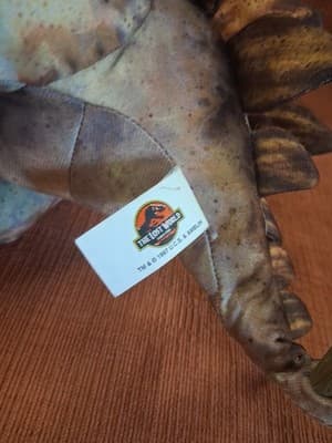 The Lost World Jurassic Park 1997 Stegosaurus 20" Long Plush Stuffed Dinosaur - Thumbnail 6