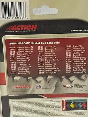 KEVIN HARVICK #29 SNAP ON / GOODWRENCH ENGINES 1/64 ACTION 2004 - Thumbnail 4