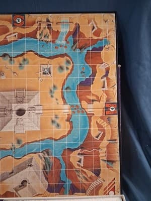 TUNNEL RATS ESCAPE FROM TERROR CAVE ELECTRONIC ACTION BOARD GAME CADACO 1990 - Thumbnail 16