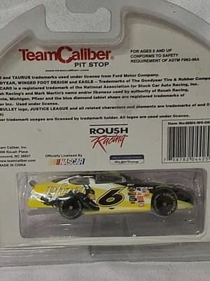 2004 Team Caliber Batman Justice League Pit Stop Nascar Mark Martin Roush Ford - Thumbnail 3