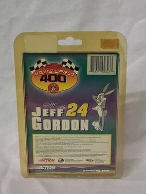 2001 Action Jeff Gordon #24 DuPont/Looney Tunes Bugs Bunny Monte Carlo 400 - Thumbnail 3
