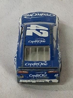 Kyle Larson CrditOne Chevrolet 2018 NASCAR Authentics Wave 6 Diecast LOOSE - Thumbnail 4