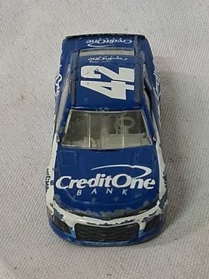 Kyle Larson CrditOne Chevrolet 2018 NASCAR Authentics Wave 6 Diecast LOOSE - Thumbnail 3