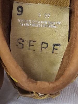 Vintage Handmade Hard Sole Slipper moccasin Size 9 GREAT CONDITION With Box - Thumbnail 5