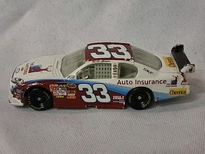 The Hartford Die Cast 1:64 33 Clint Bowyer Loose Car Rare - Thumbnail 2