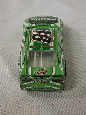 Nascar Authentics Kyle Busch Interstate Batteries #18 Wave 10 1:64 Loose - Thumbnail 4