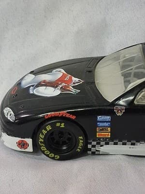 Dale Earnhardt Jr. #1 Coca Cola Polar Bear 1999 Monte Carlo Diecast 1:24 NASCAR - Thumbnail 4