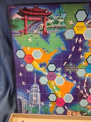 Rare | Vintage 1984 Cloak & Dagger Role Playing Board Game by Ideal - Well Kept - Thumbnail 3