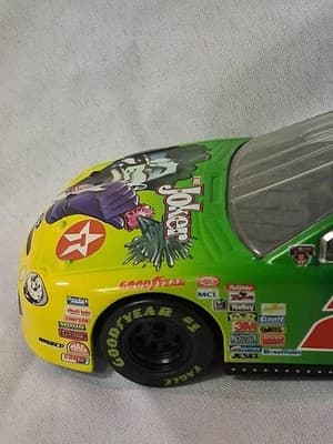 Hasbro 1999 Nascar Kenny Irwin #28 Joker Diecast Ford Taurus Car 1:24 - Thumbnail 4