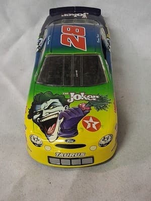 Hasbro 1999 Nascar Kenny Irwin #28 Joker Diecast Ford Taurus Car 1:24 - Thumbnail 5