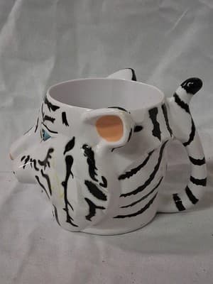 Ringling Bros Barnum & Bailey Circus White Tiger Souvenir Mug Vintage 2002 - Thumbnail 2