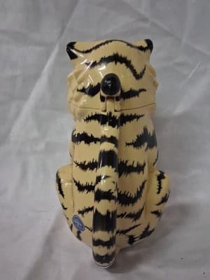 Ringling Brothers Barnum and Bailey Greatest Show on Earth White Tiger Mug Cup - Thumbnail 4
