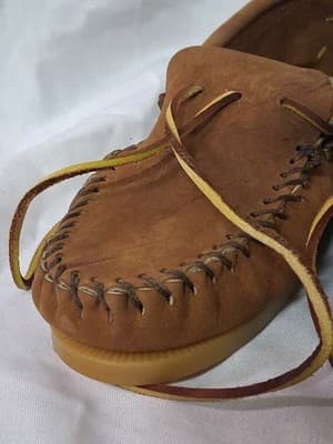 Vintage Handmade Hard Sole Slipper moccasin Size 9 GREAT CONDITION With Box - Thumbnail 3