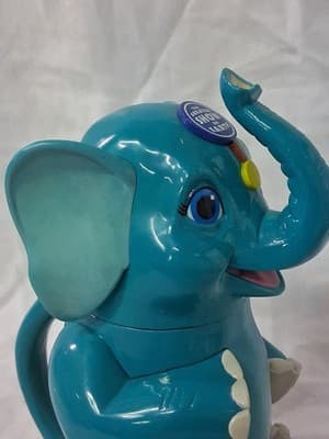 Barnum & Bailey Circus Greatest Show On Earth Blue Elephant Plastic Flip-Top Mug - Thumbnail 3
