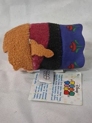 Disney TSUM TSUM Elsa and Anna NWT Genuine Set of 2 NOS W/ TAGS 3.5" - Thumbnail 6