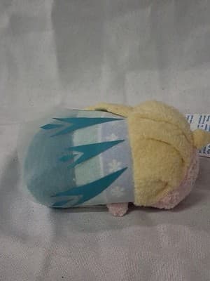 Disney TSUM TSUM Elsa and Anna NWT Genuine Set of 2 NOS W/ TAGS 3.5" - Thumbnail 3