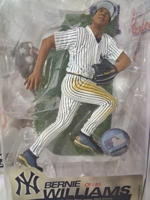 Bernie Williams McFarlane Figure Pinstripes Variant Series 7 New York Yankees ⚾️ - Thumbnail 4