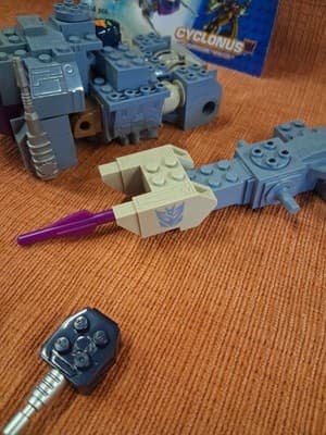 Transformers Armada Super Con Class Cyclonus Build Figure As Is - Thumbnail 6