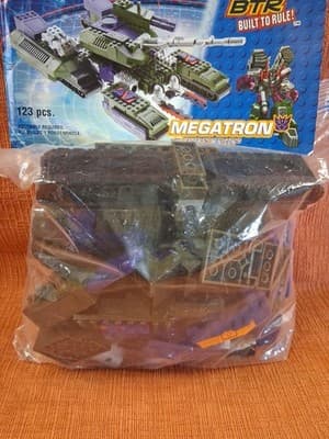 Built to Rule Hasbro Transformers Armada Megatron Building Set As Is - Thumbnail 4