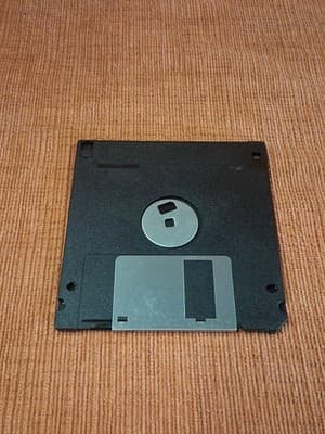 (1) Floppy Disk HD 3.5" IBM Formatted 1.44 MB - Thumbnail 2